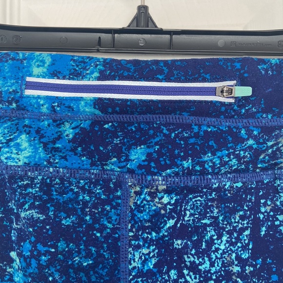 Athleta Capri leggings - Picture 5 of 9